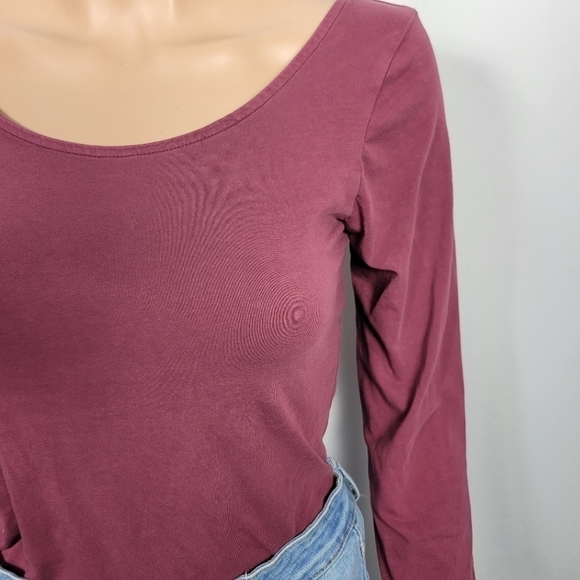 American Eagle Cotton Stretch Bodysuit in a Size Medium - Picture 3 of 12